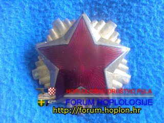 Former Socialist Federativ Republic of Yugoslavia -  militia - visor hat badge (3).jpg
