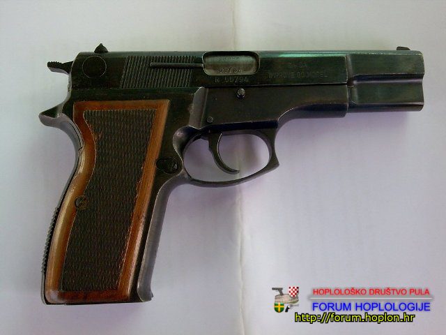 9915931_2.jpg